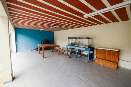 Casa à venda com 500m², 4 quartos e sem vaga Casa à venda com 500m², 4 quartos e sem vagaÁrea externa