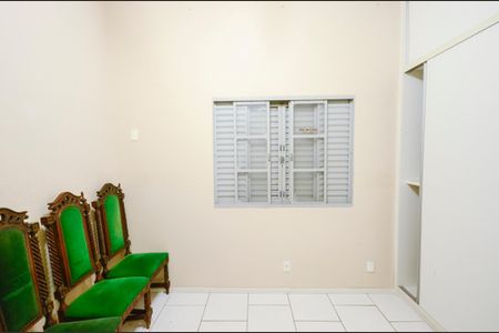 Casa à venda com 500m², 4 quartos e sem vaga Casa à venda com 500m², 4 quartos e sem vagaQuarto 1