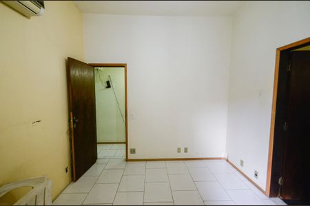 Casa à venda com 500m², 4 quartos e sem vaga Casa à venda com 500m², 4 quartos e sem vagaSuíte 1