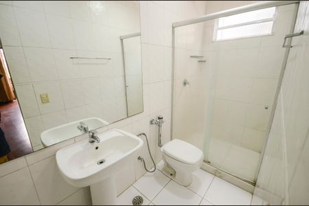 Casa à venda com 500m², 4 quartos e sem vaga Casa à venda com 500m², 4 quartos e sem vagaBanheiro da Suíte 2