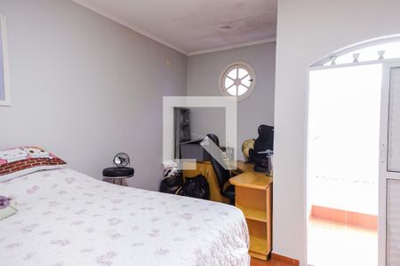Casa à venda com 185m², 3 quartos e 2 vagasQuarto 3