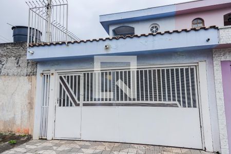 Casa à venda com 185m², 3 quartos e 2 vagasFachada