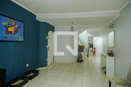 Casa à venda com 185m², 3 quartos e 2 vagasSala
