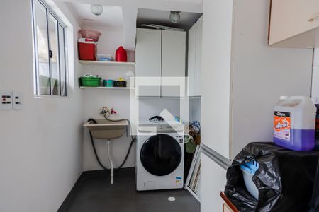 Casa à venda com 185m², 3 quartos e 2 vagasÁrea de Serviço