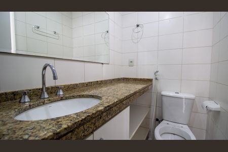 Apartamento à venda com 80m², 2 quartos e 1 vagaBanheiro da Suíte