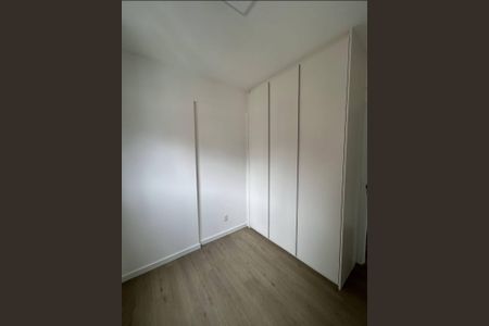 Apartamento à venda com 75m², 3 quartos e 2 vagas Apartamento à venda com 75m², 3 quartos e 2 vagasQuarto 2