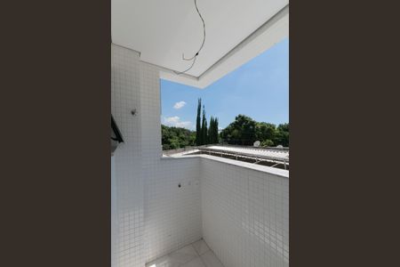 Apartamento à venda com 65m², 3 quartos e 2 vagas Apartamento à venda com 65m², 3 quartos e 2 vagasÁrea de Serviço