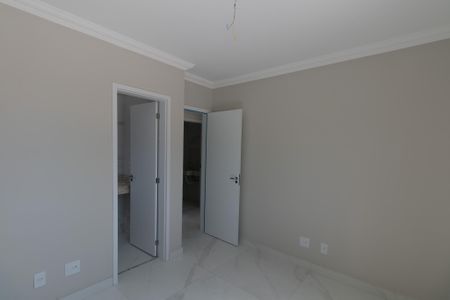 Apartamento à venda com 65m², 3 quartos e 2 vagas Apartamento à venda com 65m², 3 quartos e 2 vagasSuíte