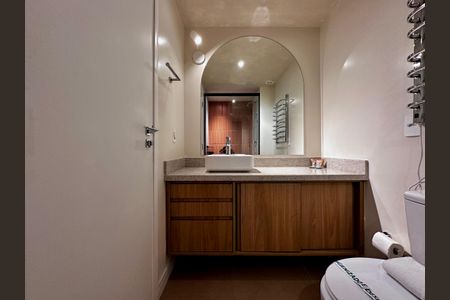 Studio para alugar com 26m², 1 quarto e sem vaga Studio para alugar com 26m², 1 quarto e sem vagaBanheiro