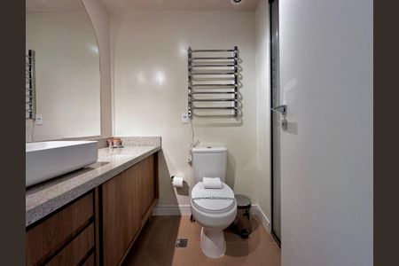 Studio para alugar com 26m², 1 quarto e sem vaga Studio para alugar com 26m², 1 quarto e sem vagaBanheiro