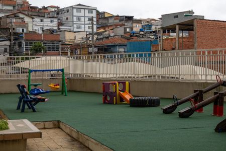 Apartamento para alugar com 52m², 3 quartos e 1 vaga Apartamento para alugar com 52m², 3 quartos e 1 vagaPlayground