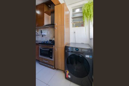 Apartamento à venda com 80m², 2 quartos e 1 vagaÁrea de Serviço