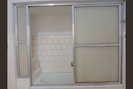 Apartamento à venda com 140m², 3 quartos e sem vagaBanheiro