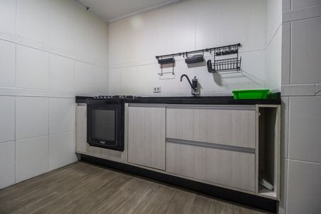 Casa para alugar com 100m², 2 quartos e 1 vaga Casa para alugar com 100m², 2 quartos e 1 vagaCozinha