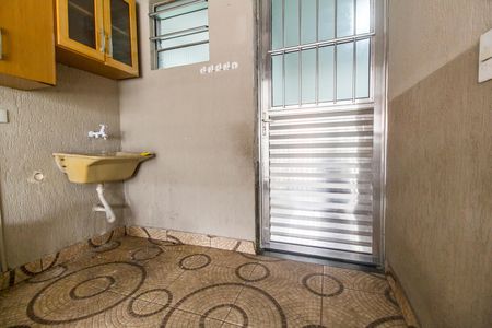 Casa para alugar com 100m², 2 quartos e 1 vaga Casa para alugar com 100m², 2 quartos e 1 vagaÁrea de Serviço