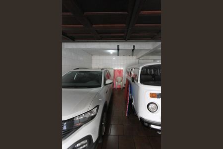 Casa à venda com 350m², 3 quartos e 4 vagas Casa à venda com 350m², 3 quartos e 4 vagasGaragem