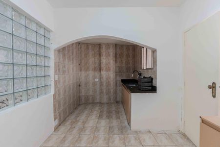 Apartamento à venda com 102m², 2 quartos e 1 vagaCozinha