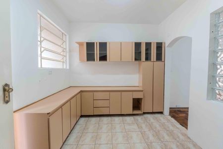 Apartamento à venda com 102m², 2 quartos e 1 vagaCozinha