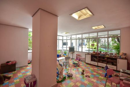 Apartamento à venda com 68m², 3 quartos e 2 vagasBrinquedoteca