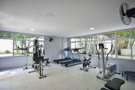 Apartamento à venda com 68m², 3 quartos e 2 vagasAcademia