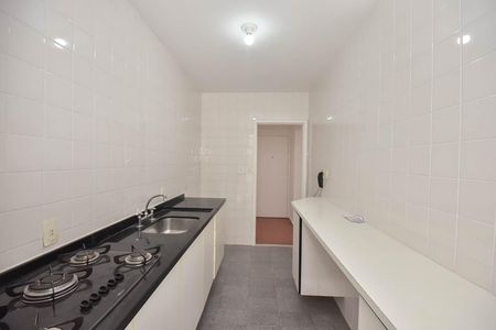 Apartamento à venda com 68m², 3 quartos e 2 vagasCozinha