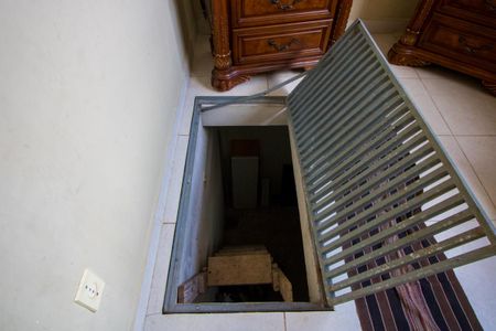 Casa à venda com 155m², 3 quartos e 2 vagasEdícula - Acesso para o porão