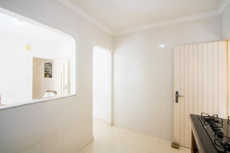 Casa à venda com 155m², 3 quartos e 2 vagasCozinha