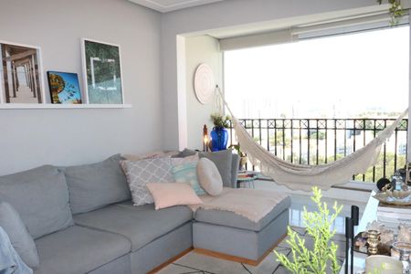 Apartamento à venda com 98m², 3 quartos e 2 vagasSala de estar