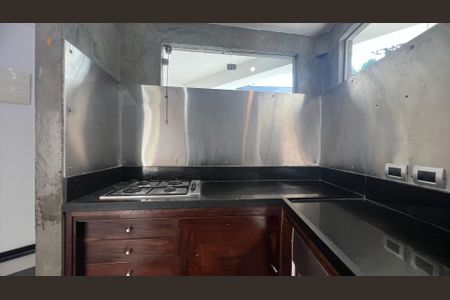 Casa à venda com 210m², 2 quartos e 2 vagas Casa à venda com 210m², 2 quartos e 2 vagasCozinha