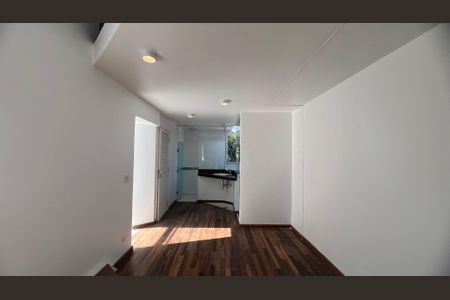 Casa à venda com 210m², 2 quartos e 2 vagas Casa à venda com 210m², 2 quartos e 2 vagasCloset da suíte 2