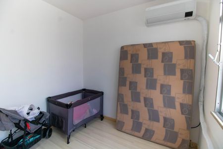 Apartamento à venda com 76m², 4 quartos e 1 vaga Apartamento à venda com 76m², 4 quartos e 1 vagaQuarto 1