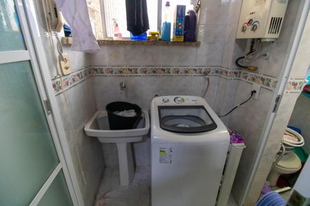 Apartamento à venda com 76m², 4 quartos e 1 vaga Apartamento à venda com 76m², 4 quartos e 1 vagaCozinha e Área de Serviço