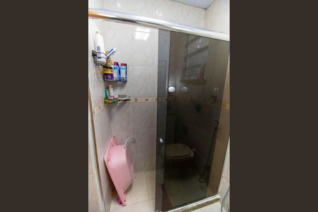 Apartamento à venda com 76m², 4 quartos e 1 vaga Apartamento à venda com 76m², 4 quartos e 1 vagaBanheiro