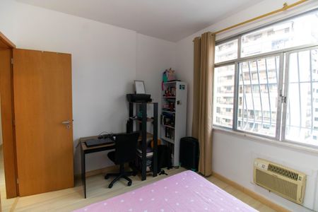 Apartamento à venda com 76m², 4 quartos e 1 vaga Apartamento à venda com 76m², 4 quartos e 1 vagaQuarto 3