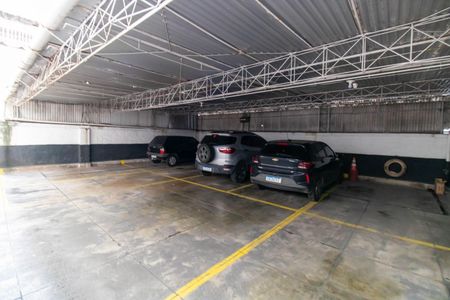 Apartamento à venda com 76m², 4 quartos e 1 vaga Apartamento à venda com 76m², 4 quartos e 1 vagaGaragem