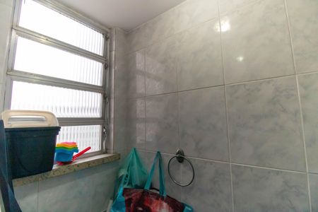 Apartamento à venda com 76m², 4 quartos e 1 vaga Apartamento à venda com 76m², 4 quartos e 1 vagaBanheiro de serviço