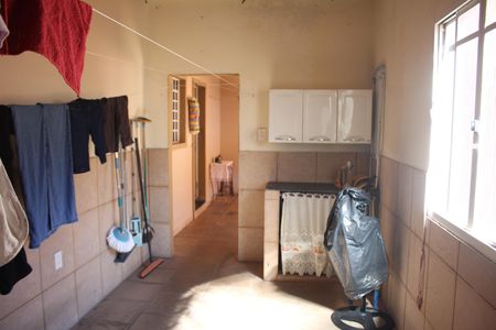 Casa à venda com 370m², 4 quartos e 7 vagasÁrea de Serviço Casa 2