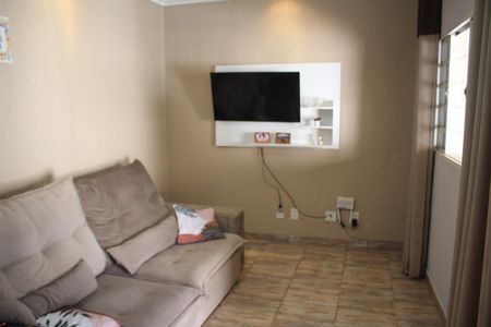 Casa à venda com 370m², 4 quartos e 7 vagasSala 2 Casa 2