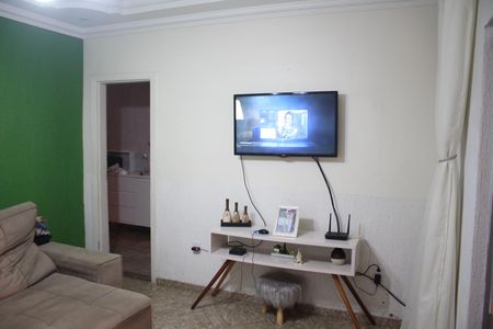 Casa à venda com 370m², 4 quartos e 7 vagasSala