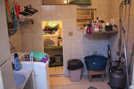 Casa à venda com 370m², 4 quartos e 7 vagasÁrea de Serviço