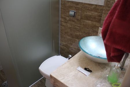 Casa à venda com 370m², 4 quartos e 7 vagasBanheiro