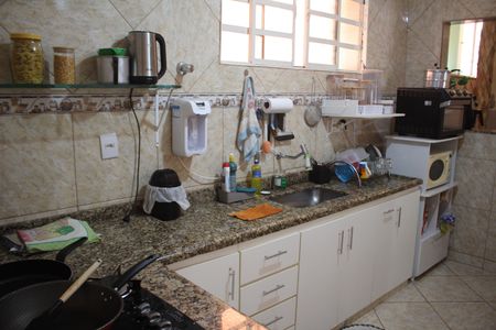 Casa à venda com 370m², 4 quartos e 7 vagasCozinha