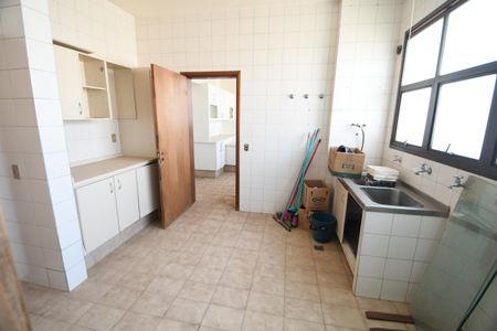 Apartamento à venda com 450m², 4 quartos e 4 vagasÁrea de Serviço