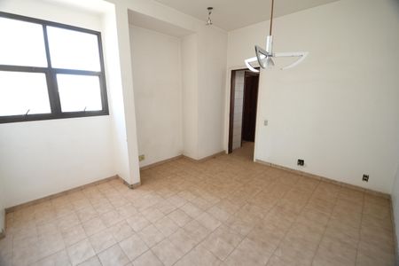 Apartamento à venda com 450m², 4 quartos e 4 vagasCopa