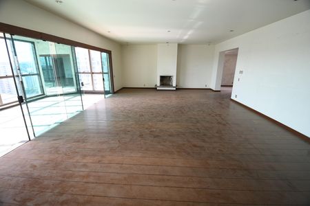 Apartamento à venda com 450m², 4 quartos e 4 vagasSala 1