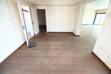 Apartamento à venda com 450m², 4 quartos e 4 vagasSala 2