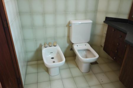 Apartamento à venda com 450m², 4 quartos e 4 vagasBanheiro Suíte 3