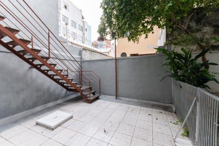 Casa para alugar com 80m², 2 quartos e sem vagaÁrea comum