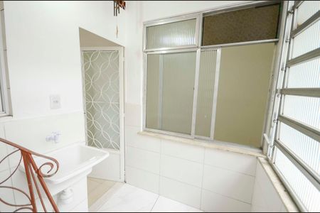 Casa para alugar com 100m², 3 quartos e 1 vaga Casa para alugar com 100m², 3 quartos e 1 vagaÁrea de Serviço