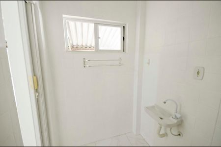 Casa para alugar com 100m², 3 quartos e 1 vaga Casa para alugar com 100m², 3 quartos e 1 vagaBanheiro da Suíte